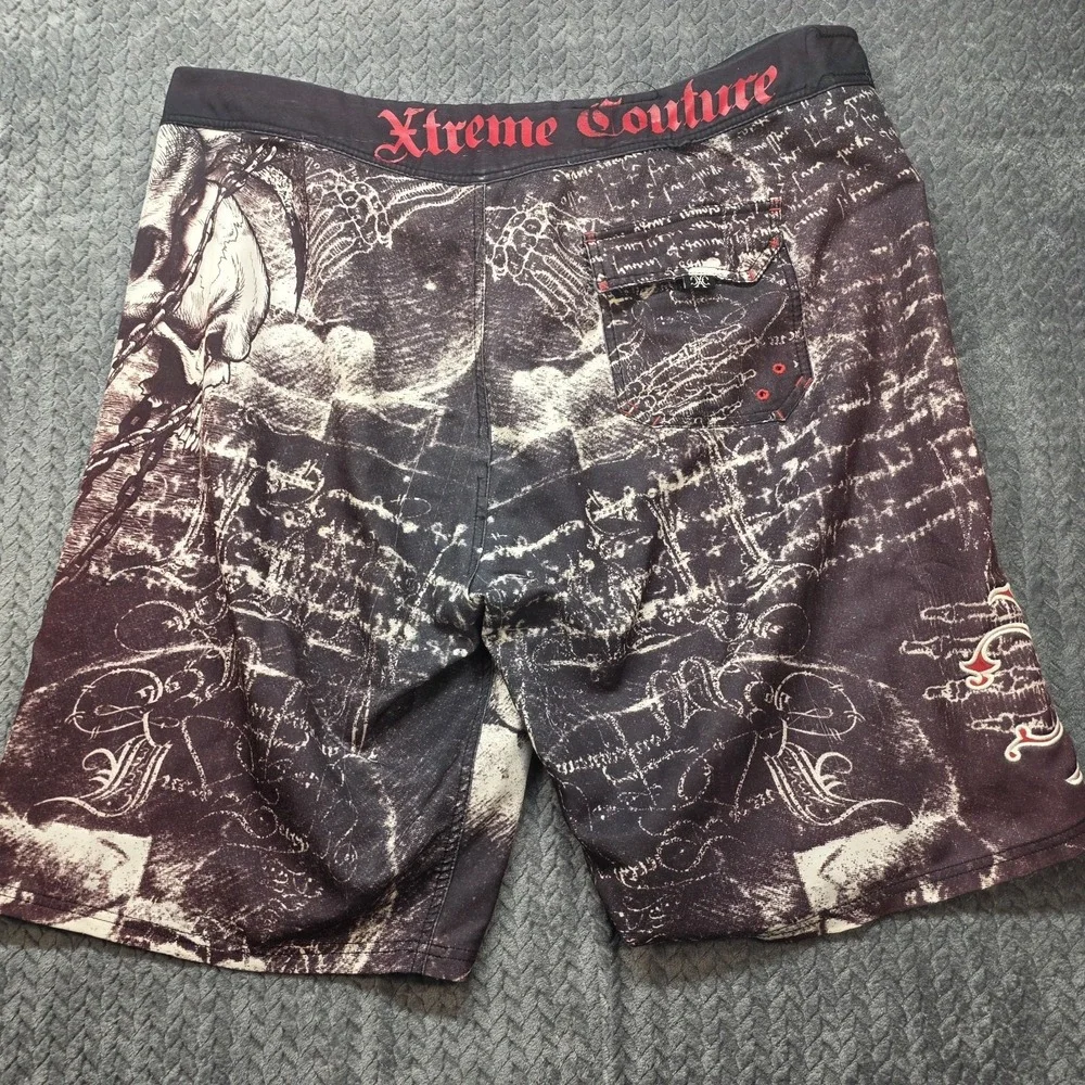 Xtreme Couture Affliction Board Shorts Mens Size 43 Black Red Y2K Skate Surf UFC